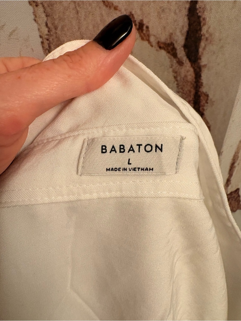 Babaton White Long-Sleeve Button-Up Shirt - Picture 2 of 7